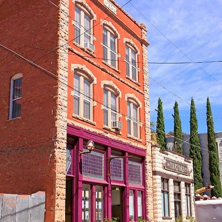 Bisbee Brownstone Suites Ngoại thất bức ảnh