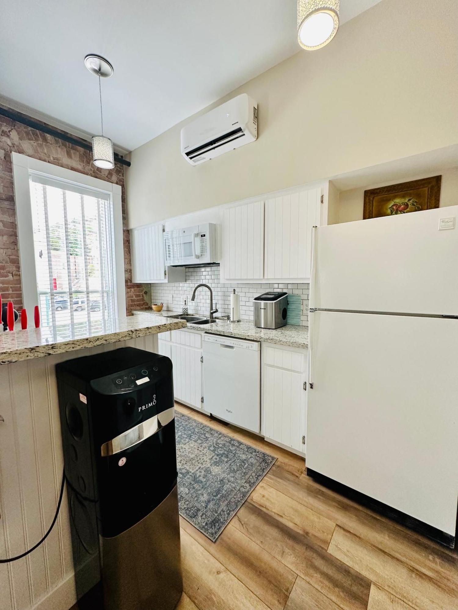 Bisbee Brownstone Suites Ngoại thất bức ảnh