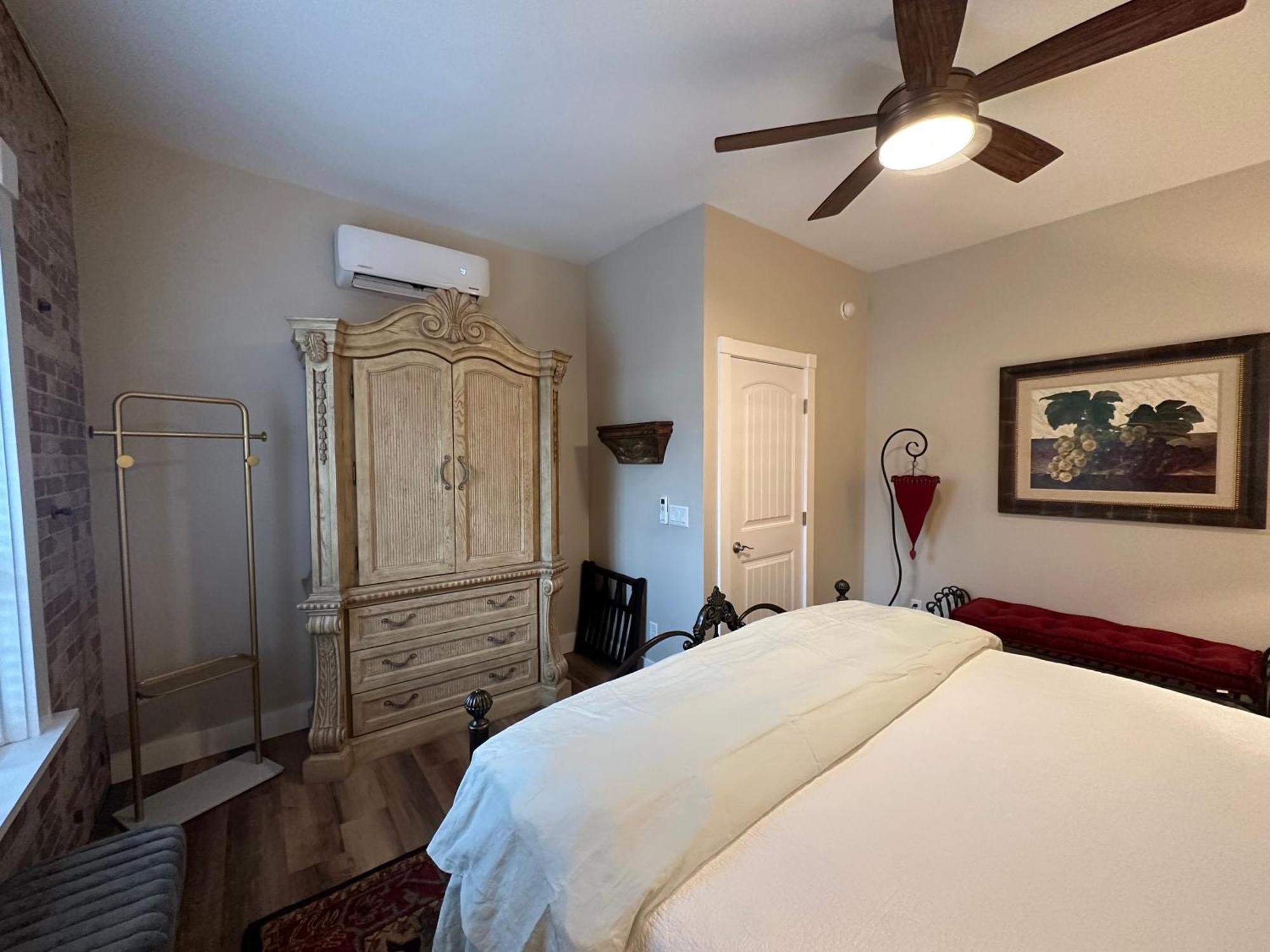 Bisbee Brownstone Suites Phòng bức ảnh