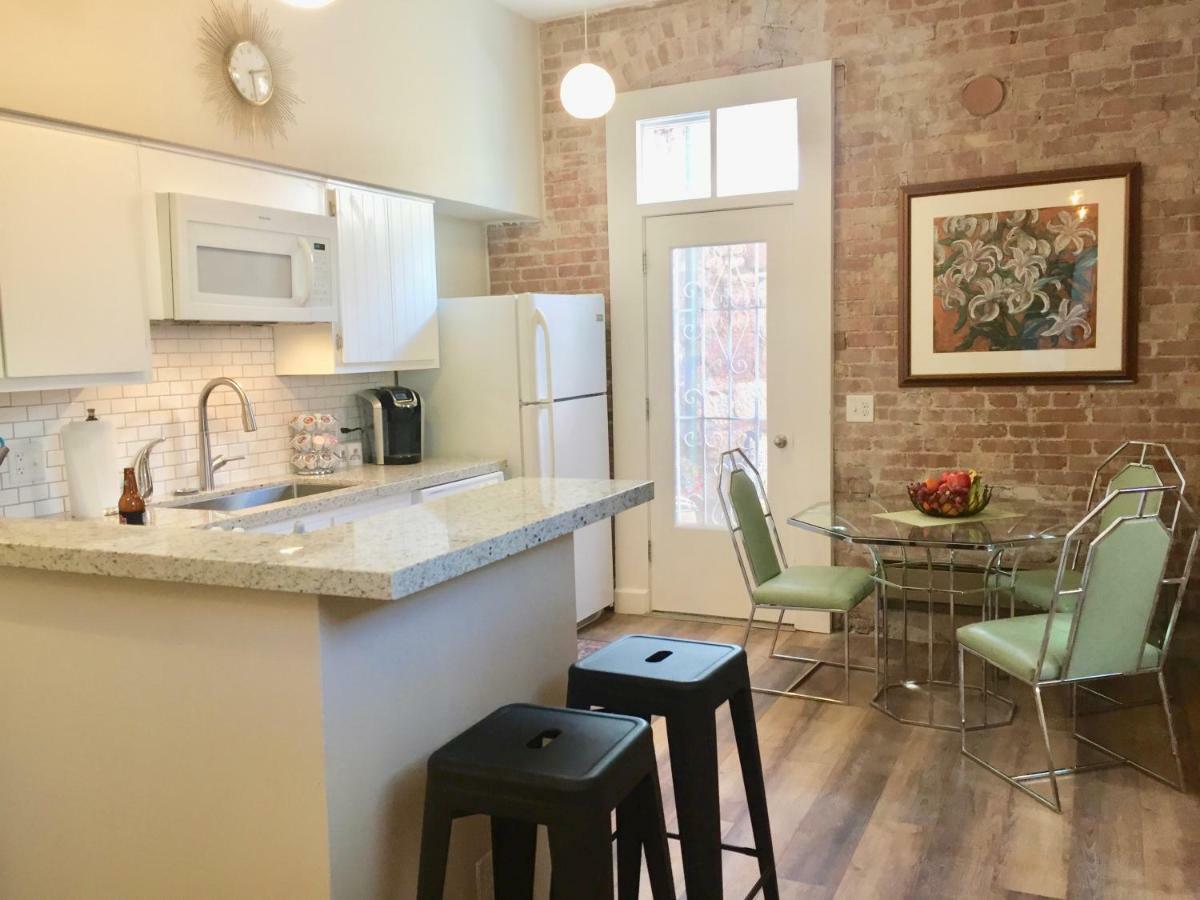 Bisbee Brownstone Suites Ngoại thất bức ảnh