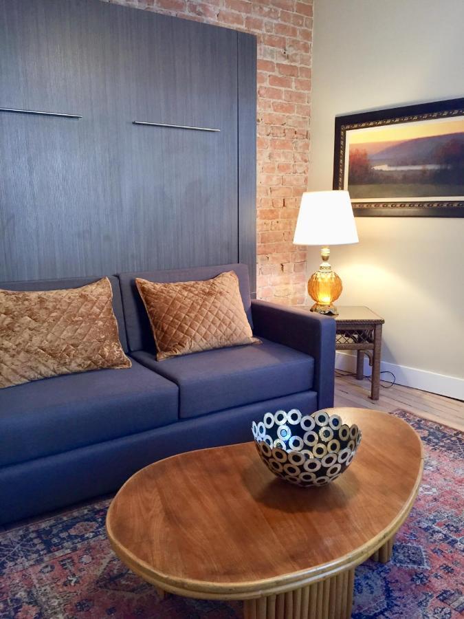 Bisbee Brownstone Suites Ngoại thất bức ảnh